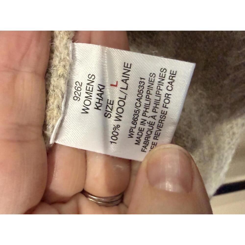 Woolrich Gray Cowl Neck Sweater with Sheep Design - Picture 6 of 7